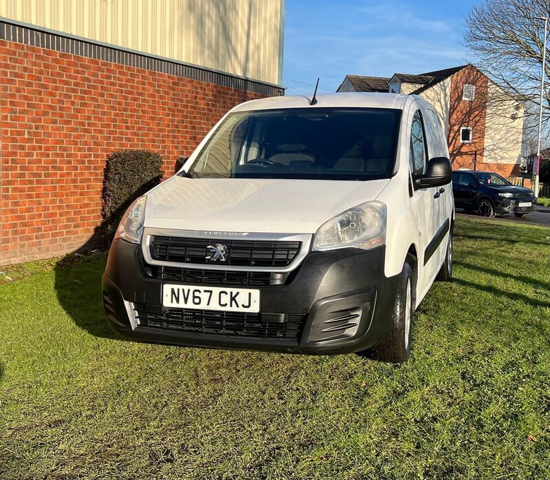 PEUGEOT PARTNER
