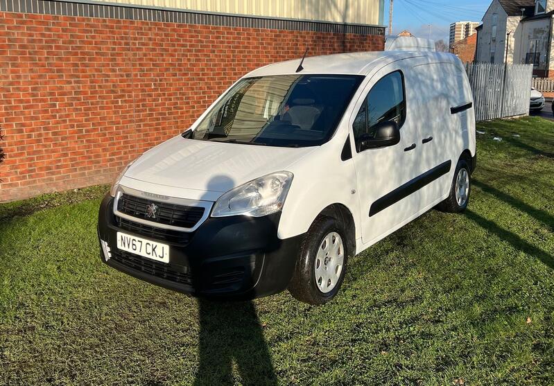 PEUGEOT PARTNER