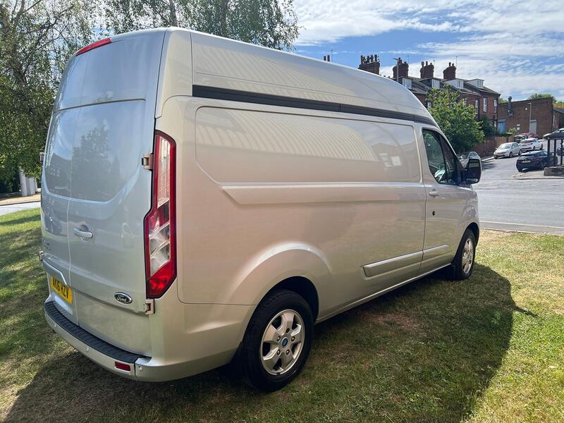 FORD TRANSIT CUSTOM